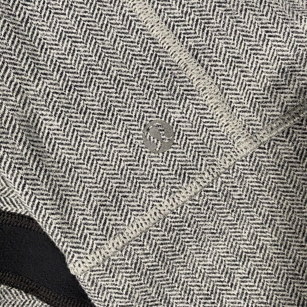 Lululemon Stride Jacket II Women's 6 Gray Herringbone Zip Hoodie Yoga Thumbholes - Picture 5 of 8